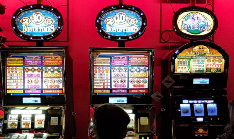 5 High-Risk Slots That Have Big Payout Potential