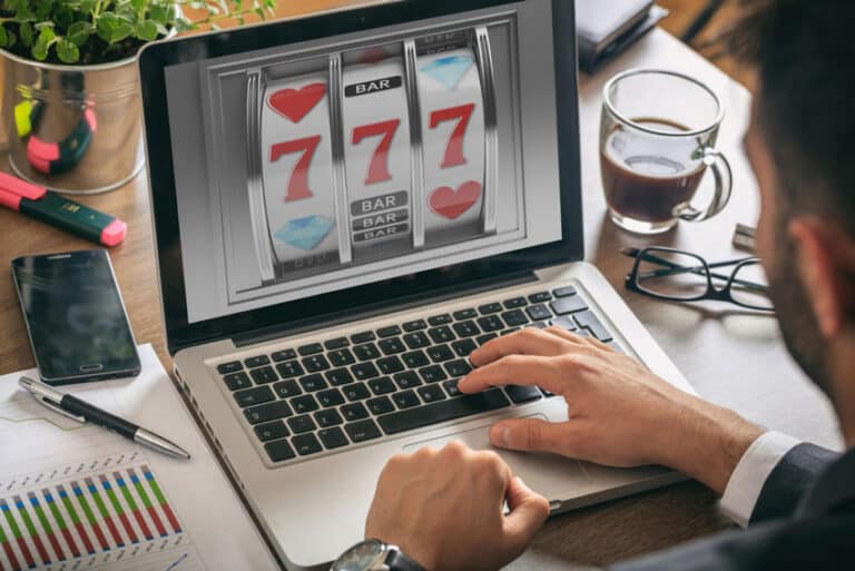 How To Maximize Your Rewards On Online Casinos