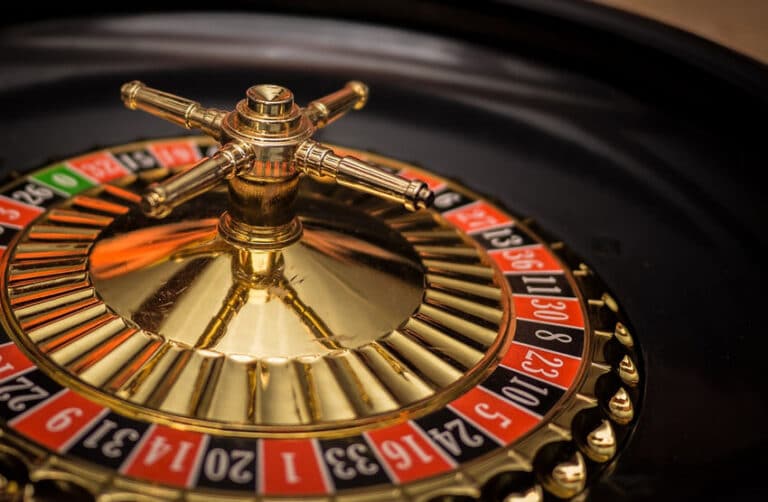 <strong></noscript>From Casino Floors to Computer Screens: The Journey of Roulette Online</strong>