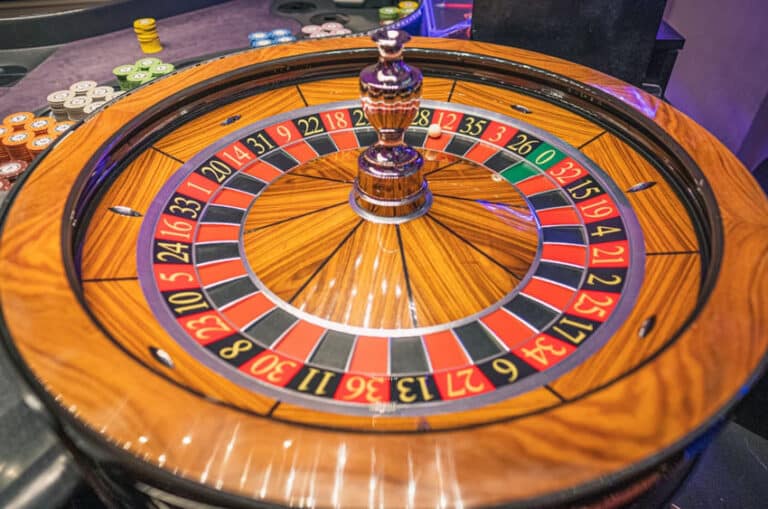 Understand the Rules and Odds of Roulette